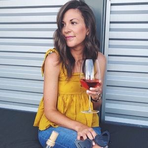 Meet your Posher, Veronica